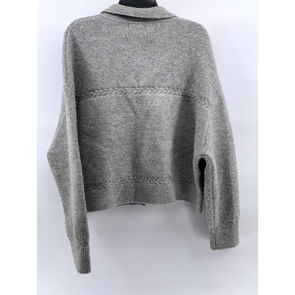 LYLA + LUXE Women's Light Heather Gray Button-Up Long Sleeve Cardigan SZ M - Picture 2 of 11